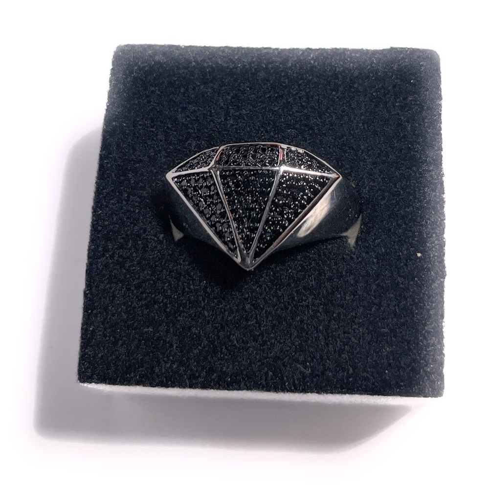 Mens Black Diamonds Diamond Shaped Ring.